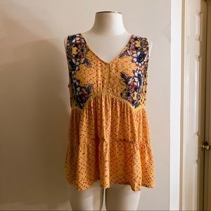 ☀️Blue Rain Boho Patterned Tank size Medium☀️